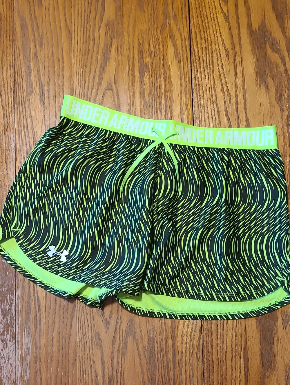 Under Armour Women’s Neon Green Patterned Running Shorts - Ladies Small
